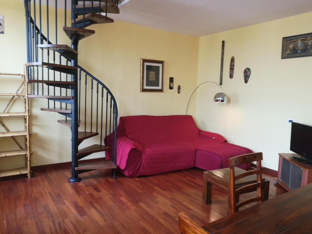 Porta A Mare, Free Parking Apartment Livorno Bagian luar foto