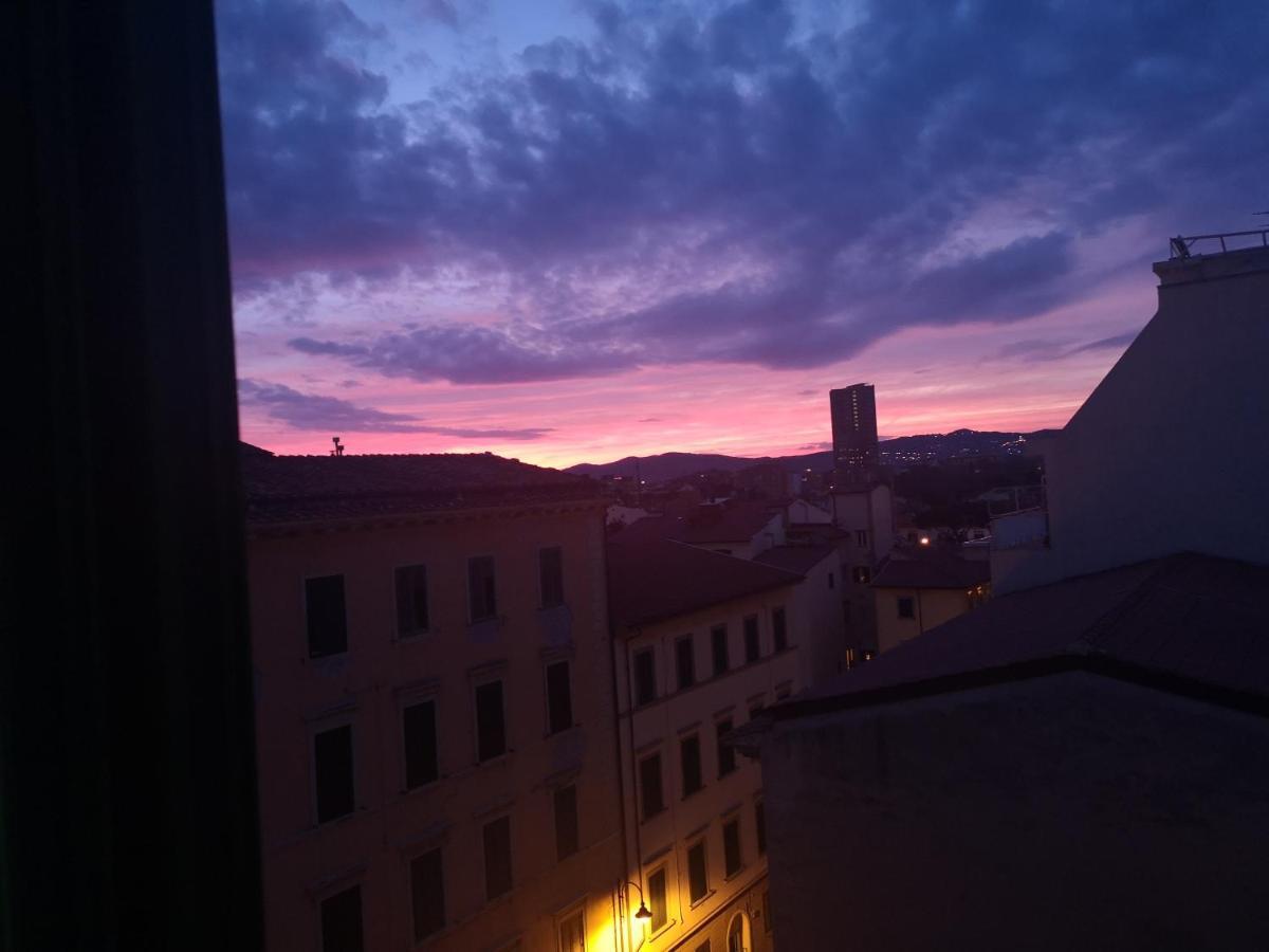 Porta A Mare, Free Parking Apartment Livorno Bagian luar foto