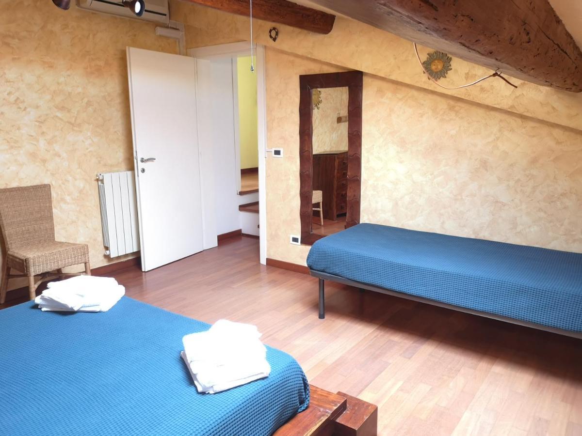 Porta A Mare, Free Parking Apartment Livorno Bagian luar foto