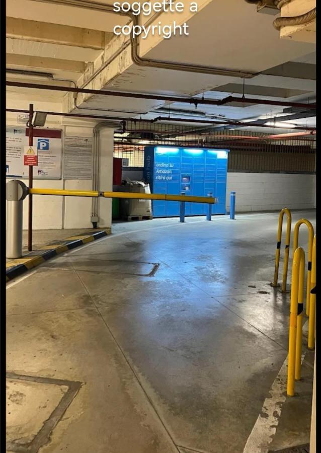 Porta A Mare, Free Parking Apartment Livorno Bagian luar foto